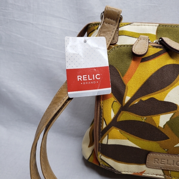 Relic Tinsley Floral Adjustable Shoulder/Crossbody Zip Organizer Vegan Leather - Picture 4 of 7